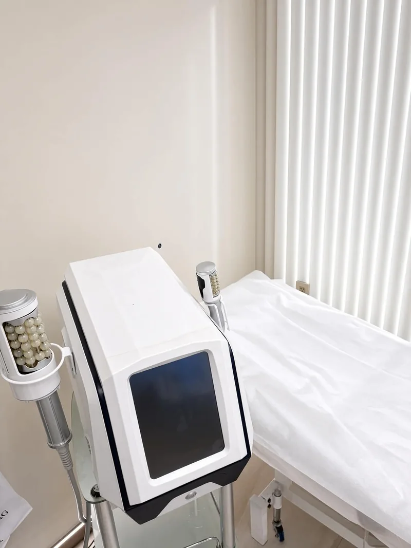 Post-lipo massage and lymphatic drainage equipment